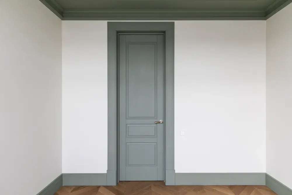 Baseboards-carpentry-services (2)